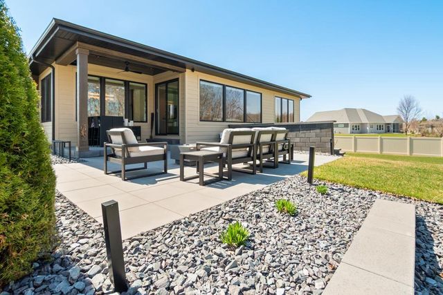 2929 CREEKWOOD DRIVE, Green Bay, WI 54311