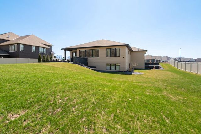 2929 CREEKWOOD DRIVE, Green Bay, WI 54311