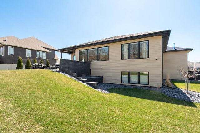 2929 CREEKWOOD DRIVE, Green Bay, WI 54311