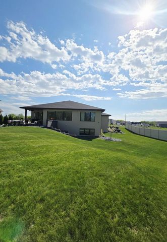 2929 CREEKWOOD DRIVE, Green Bay, WI 54311