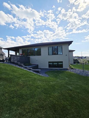 2929 CREEKWOOD DRIVE, Green Bay, WI 54311