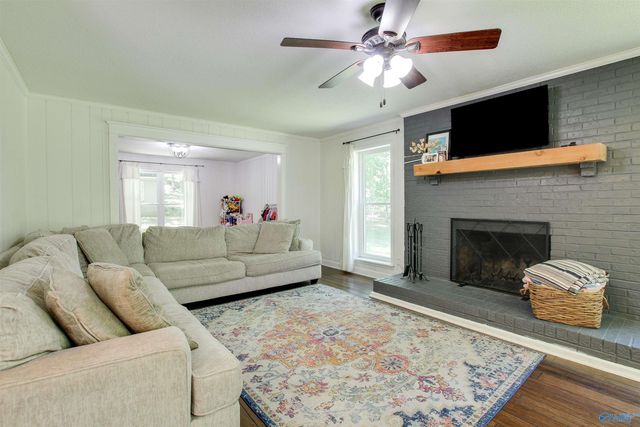 2123 NW Thunderbird Street NW, Hartselle, AL 35640