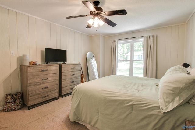 2123 NW Thunderbird Street NW, Hartselle, AL 35640