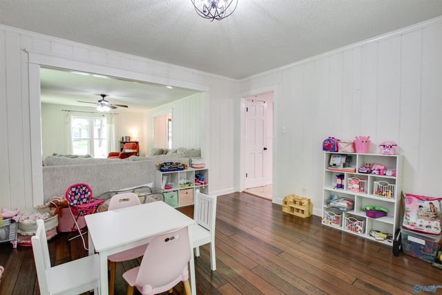2123 NW Thunderbird Street NW, Hartselle, AL 35640