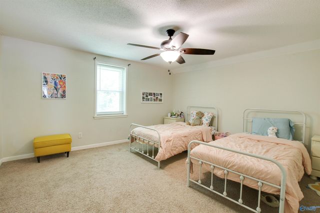 2123 NW Thunderbird Street NW, Hartselle, AL 35640