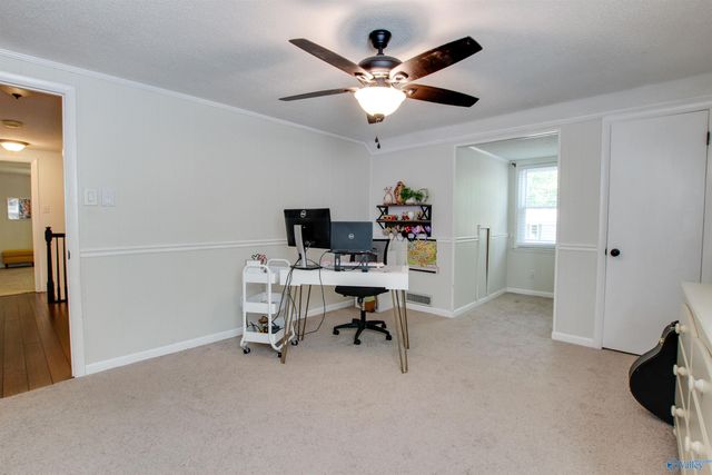 2123 NW Thunderbird Street NW, Hartselle, AL 35640