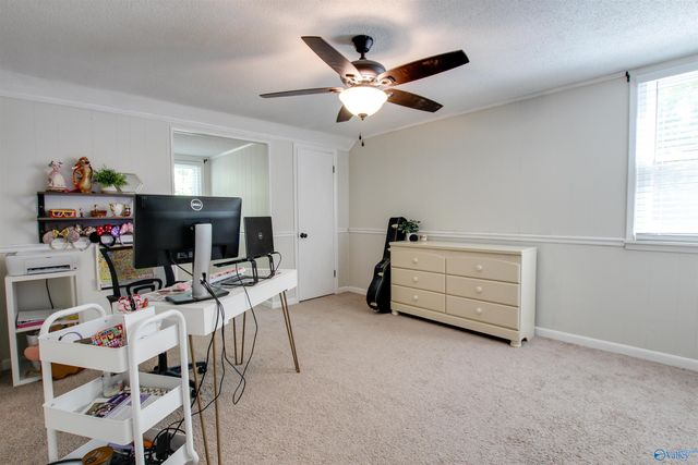 2123 NW Thunderbird Street NW, Hartselle, AL 35640