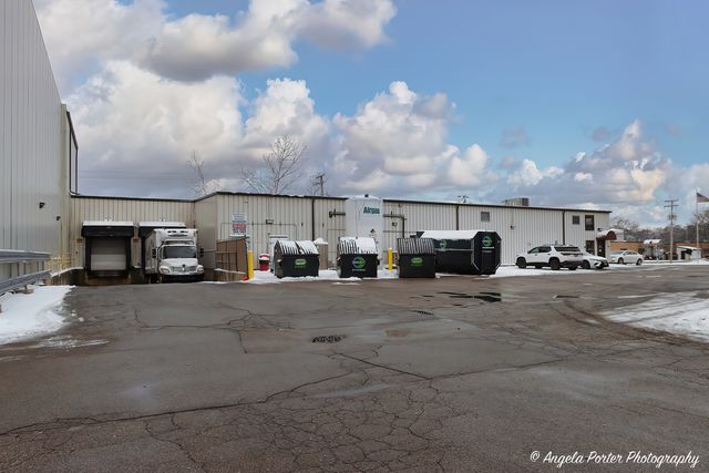 947 Carney Court, Antioch, IL 60002