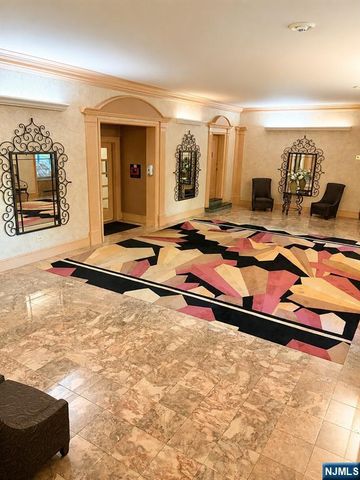 100 Prospect Avenue 5H, Hackensack, NJ 07601