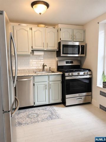 100 Prospect Avenue 5H, Hackensack, NJ 07601