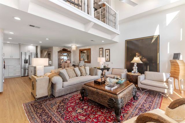 1191 Gulf Breeze Pkwy, Gulf Breeze, FL 32561