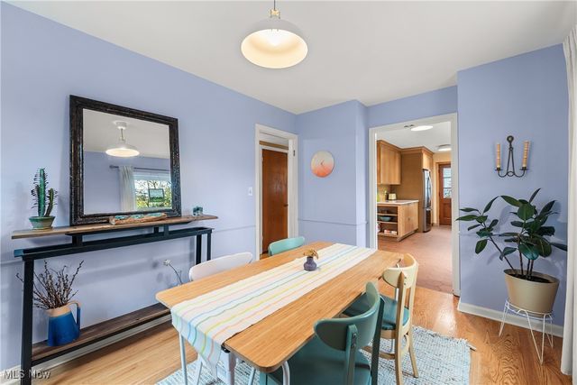 553 Kenilworth Road, Bay Village, OH 44140