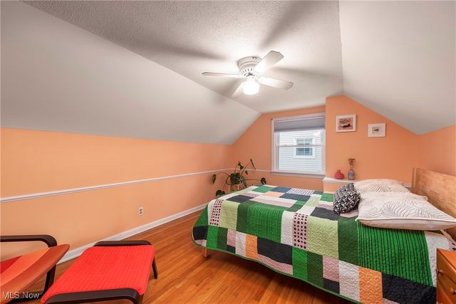 553 Kenilworth Road, Bay Village, OH 44140