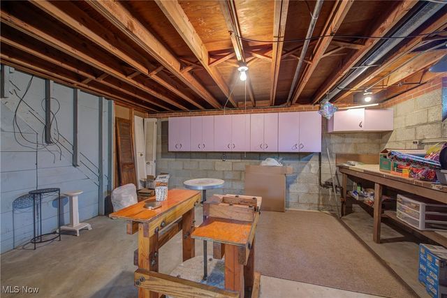 553 Kenilworth Road, Bay Village, OH 44140