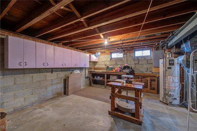 553 Kenilworth Road, Bay Village, OH 44140