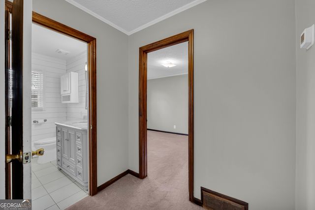 93 Hickory Circle, Toccoa, GA 30577