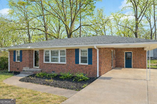 93 Hickory Circle, Toccoa, GA 30577