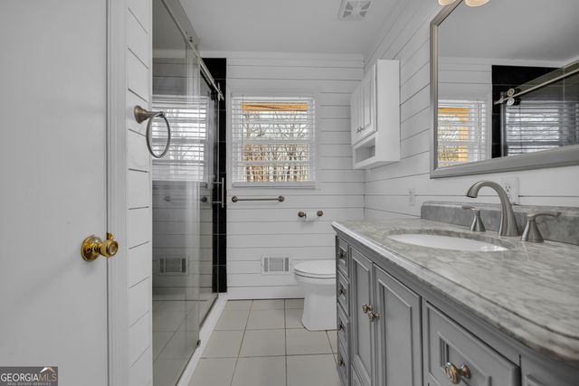 93 Hickory Circle, Toccoa, GA 30577