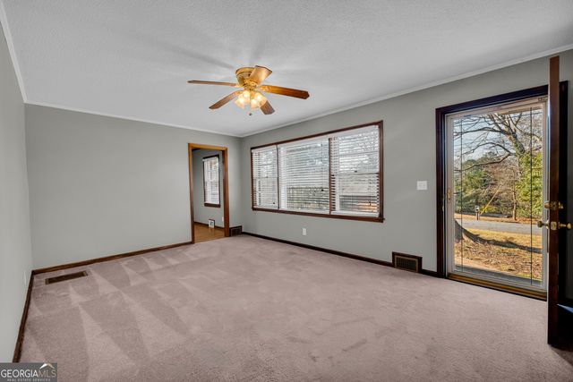 93 Hickory Circle, Toccoa, GA 30577