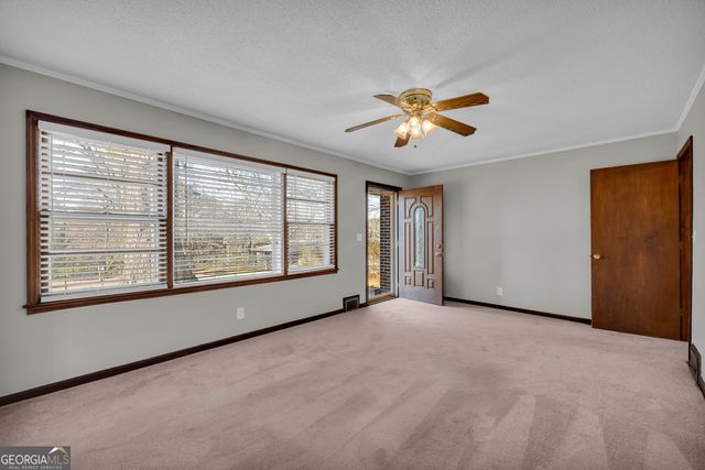 93 Hickory Circle, Toccoa, GA 30577