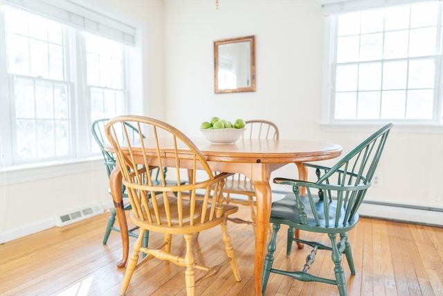 34 Maushop Ave, Barnstable, MA 02630