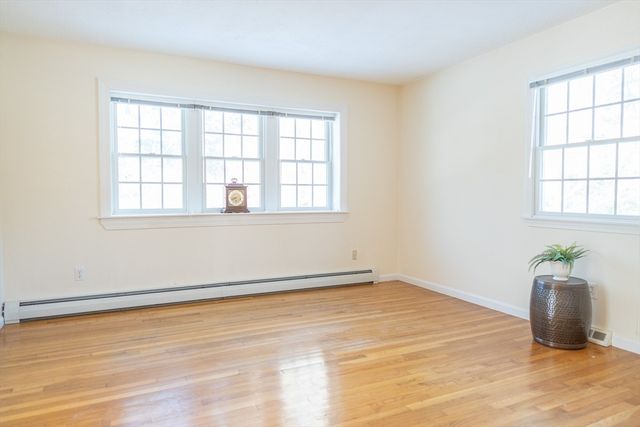 34 Maushop Ave, Barnstable, MA 02630