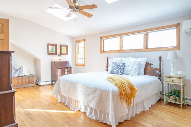 34 Maushop Ave, Barnstable, MA 02630