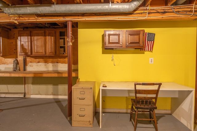 34 Maushop Ave, Barnstable, MA 02630