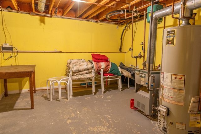 34 Maushop Ave, Barnstable, MA 02630