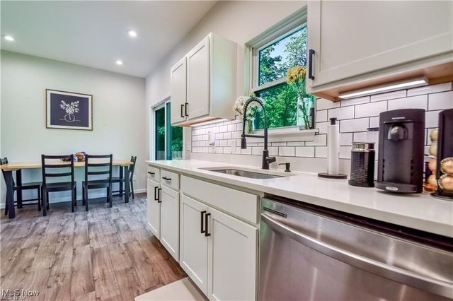 5020 Lakeview Drive, Mentor, OH 44060