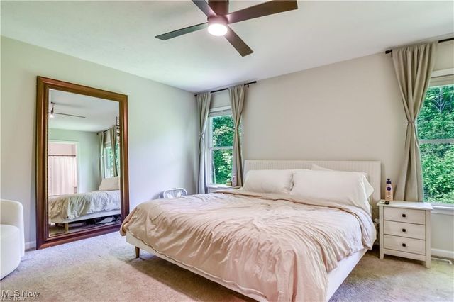 5020 Lakeview Drive, Mentor, OH 44060