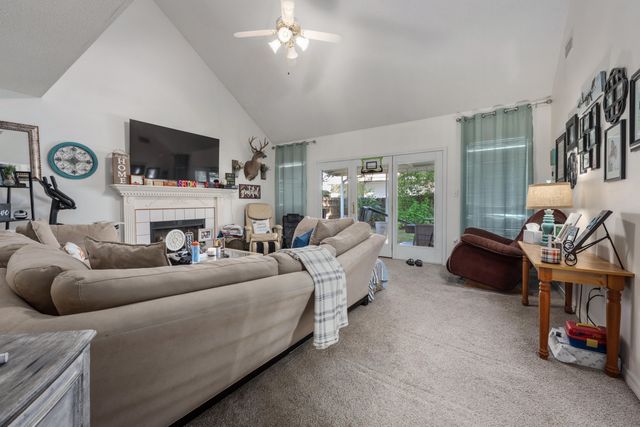 2812 Lee Trevino Court, Shalimar, FL 32579