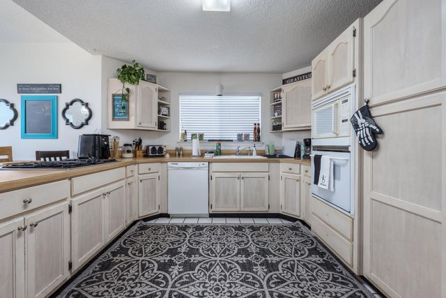 2812 Lee Trevino Court, Shalimar, FL 32579