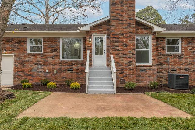 100 Churchill Pl, Franklin, TN 37067