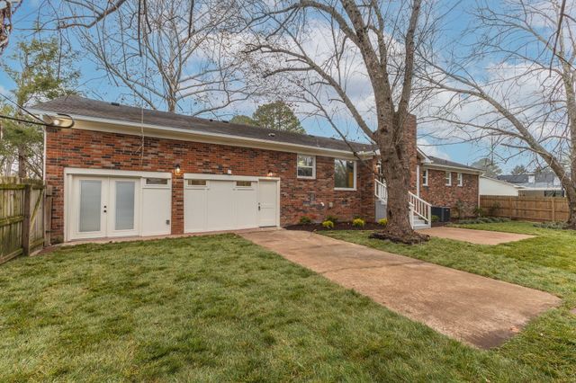 100 Churchill Pl, Franklin, TN 37067