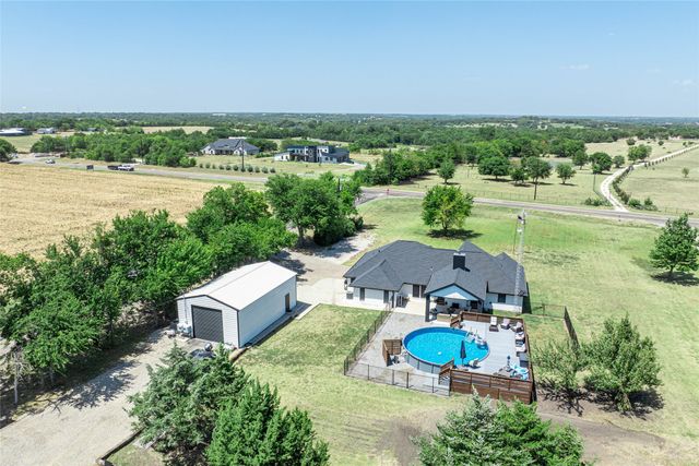 840 Fm 3133, Van Alstyne, TX 75495