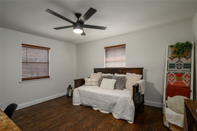 840 Fm 3133, Van Alstyne, TX 75495