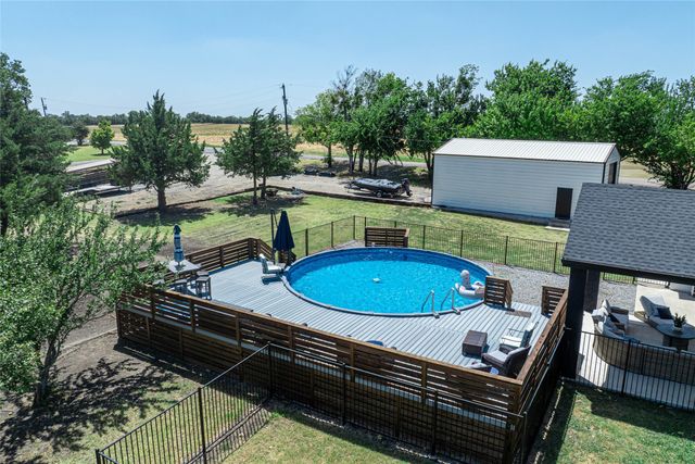 840 Fm 3133, Van Alstyne, TX 75495