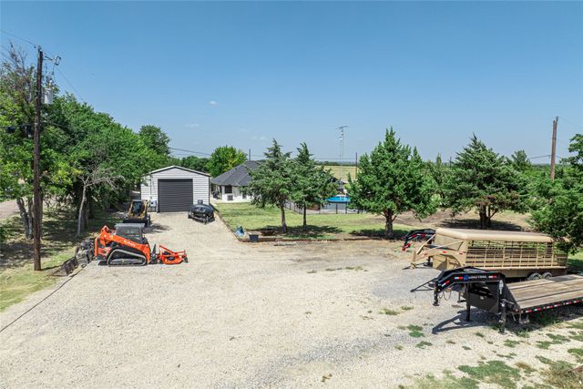 840 Fm 3133, Van Alstyne, TX 75495
