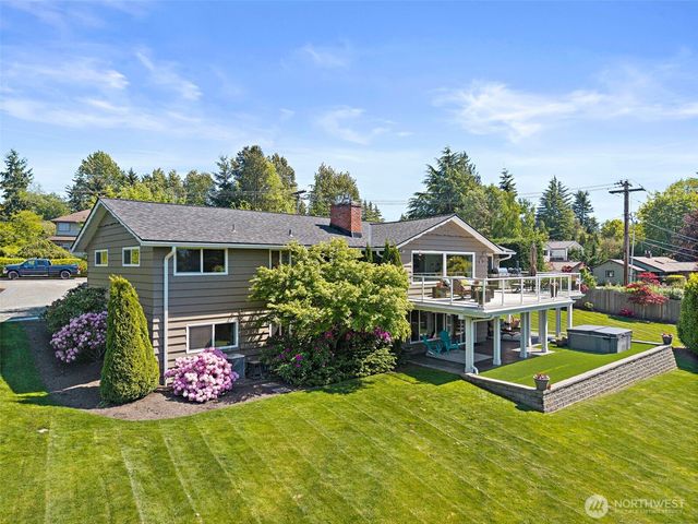 19479 Normandy Park Drive SW, Normandy Park, WA 98166