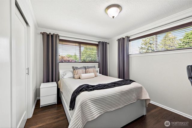 19479 Normandy Park Drive SW, Normandy Park, WA 98166
