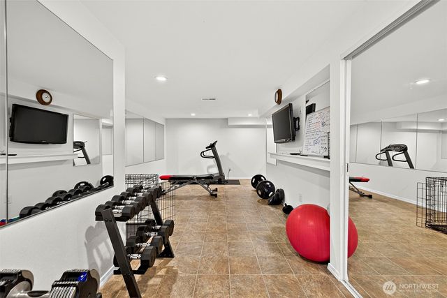 19479 Normandy Park Drive SW, Normandy Park, WA 98166