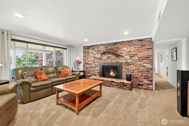 19479 Normandy Park Drive SW, Normandy Park, WA 98166