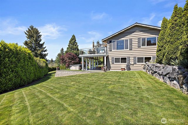 19479 Normandy Park Drive SW, Normandy Park, WA 98166