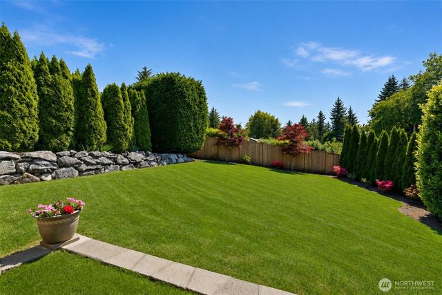 19479 Normandy Park Drive SW, Normandy Park, WA 98166
