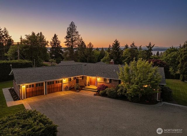 19479 Normandy Park Drive SW, Normandy Park, WA 98166