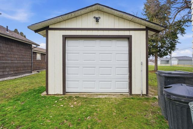 4317 N Evergreen Rd, Spokane, WA 99216