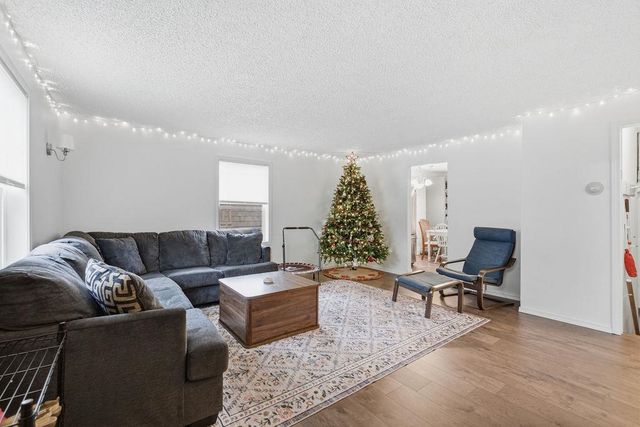 4317 N Evergreen Rd, Spokane, WA 99216