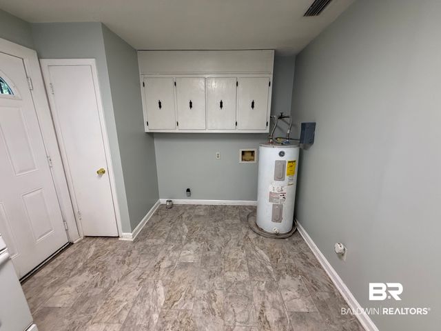 553 4th Avenue, Chickasaw, AL 36611