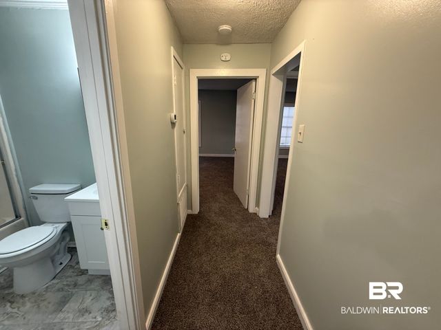 553 4th Avenue, Chickasaw, AL 36611
